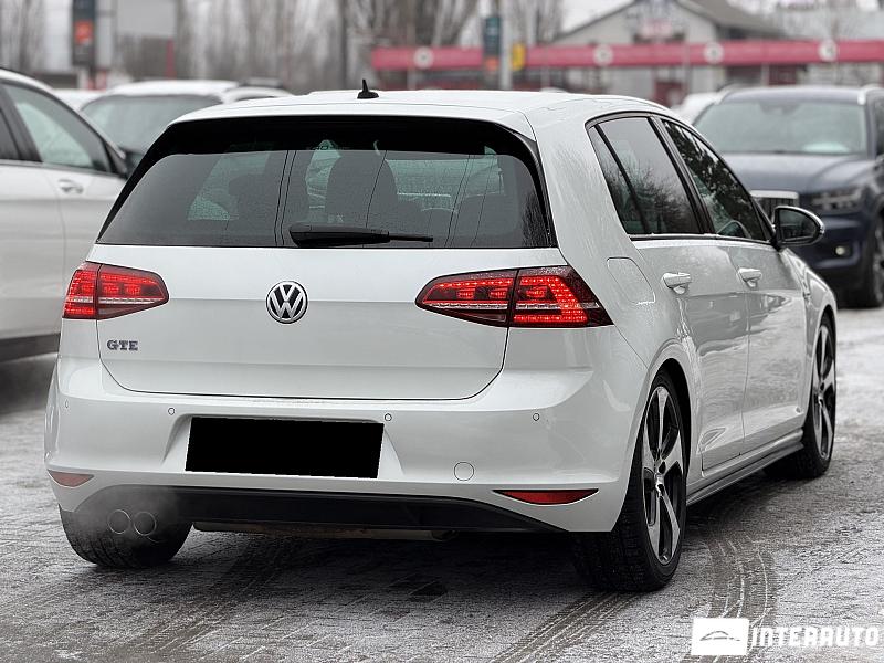 Volkswagen Golf GTE 4 volkswagen golf gte 2015