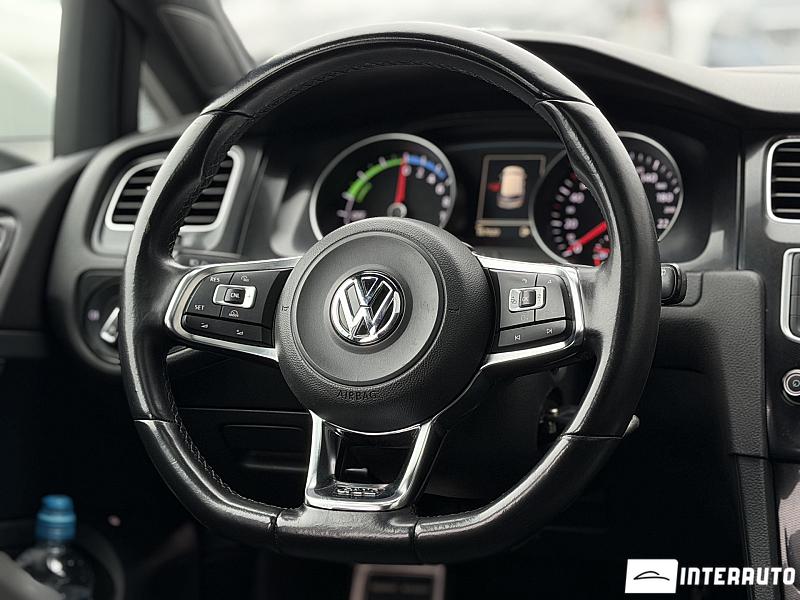 Volkswagen Golf GTE 10 volkswagen golf gte 2015
