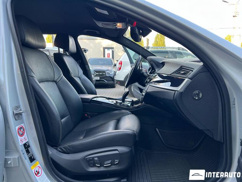 BMW 525 8 bmw 525 2016