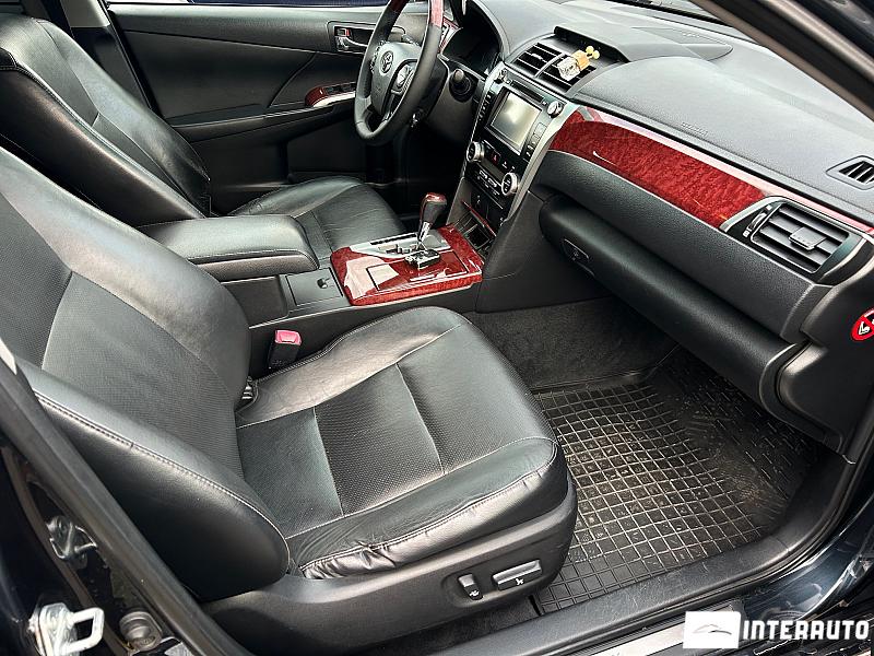 Toyota Camry 15 toyota camry 2011