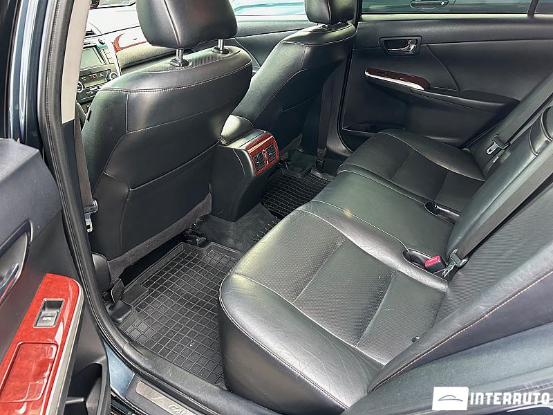 Toyota Camry 16 toyota camry 2011