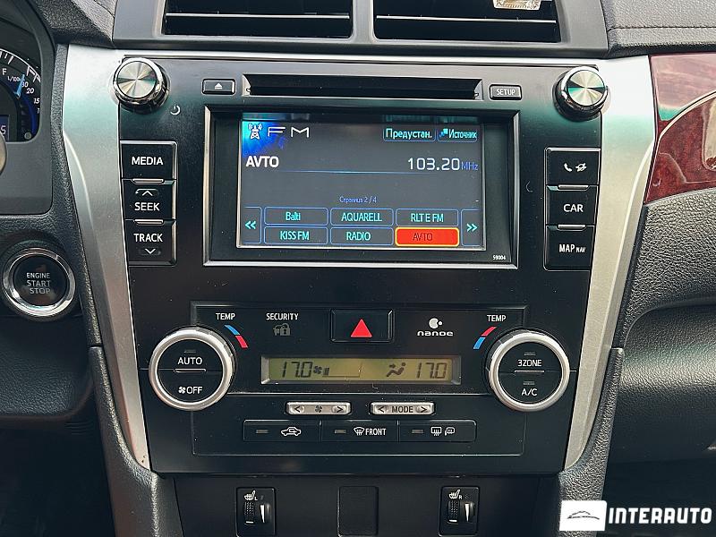 Toyota Camry 13 toyota camry 2011