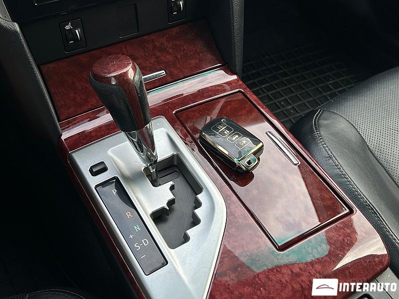 Toyota Camry 11 toyota camry 2011