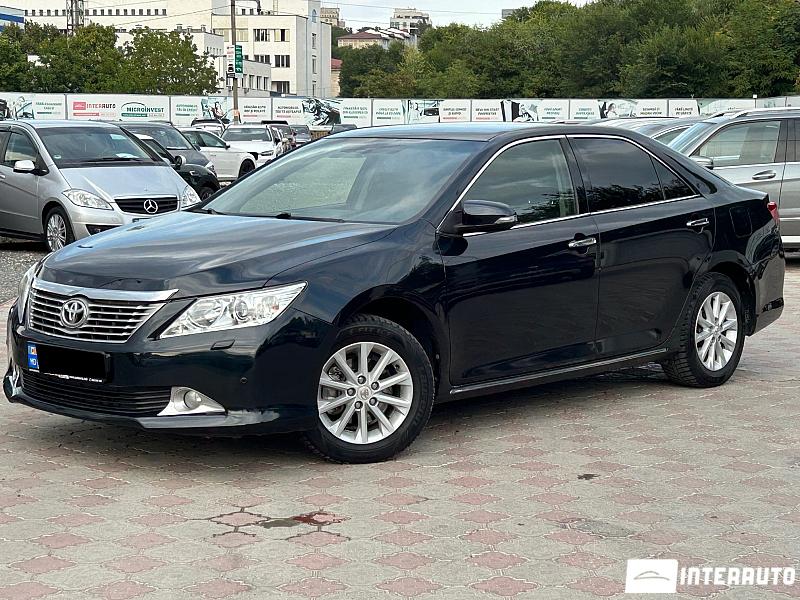 toyota camry 2011