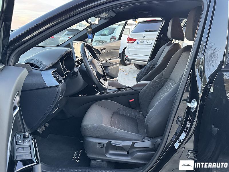 Toyota C-HR 5 toyota c-hr 2021