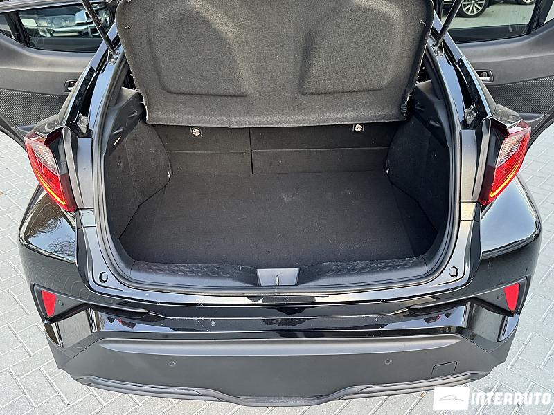 Toyota C-HR 20 toyota c-hr 2021