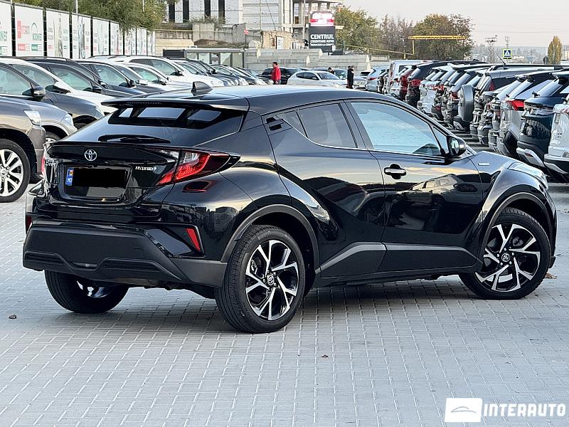 Toyota C-HR 3 toyota c-hr 2021