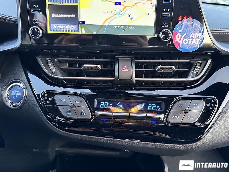 Toyota C-HR 11 toyota c-hr 2021