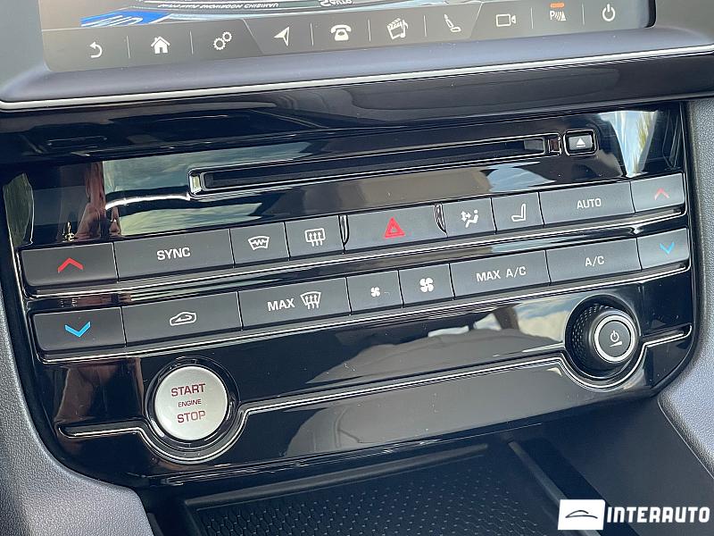 Jaguar F-Pace 16 jaguar f-pace 2017