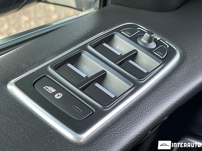 Jaguar F-Pace 8 jaguar f-pace 2017