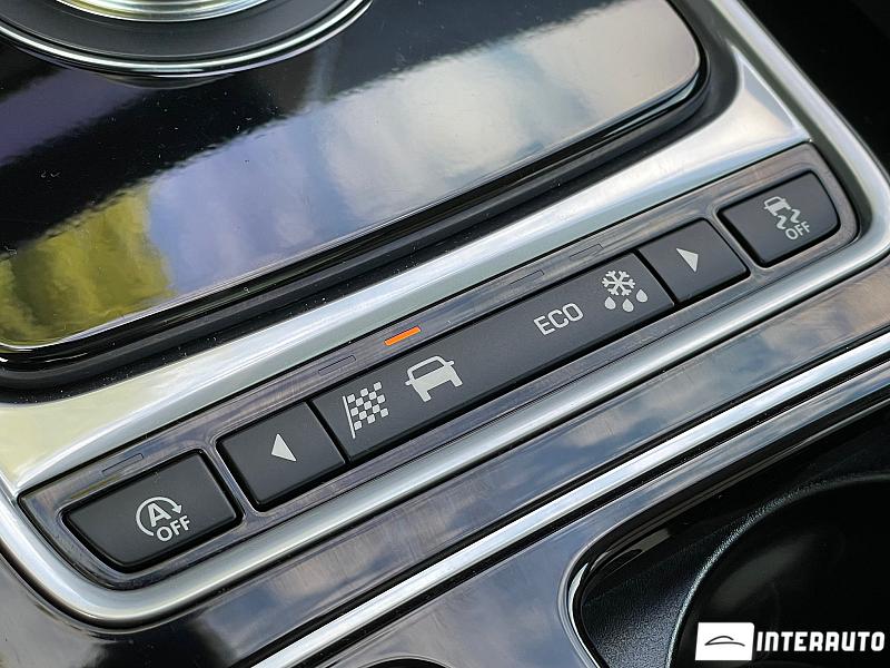 Jaguar F-Pace 17 jaguar f-pace 2017