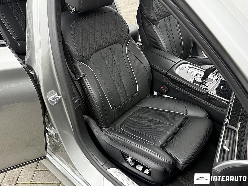 BMW 750 25 bmw 750 2021