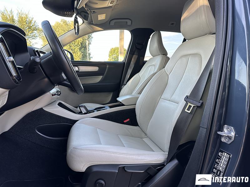 Volvo XC 40 7 volvo xc 40 2021