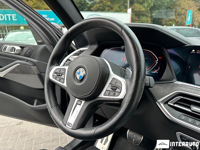 BMW X5 4.0i 8 bmw x5 4.0i 2020