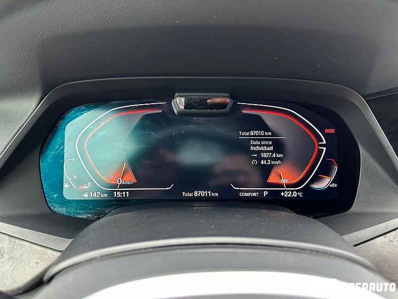 BMW X5 4.0i 9 bmw x5 4.0i 2020