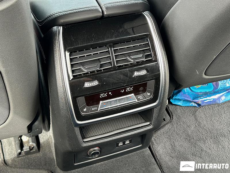 BMW X7 4.0i 17 bmw x7 4.0i 2020