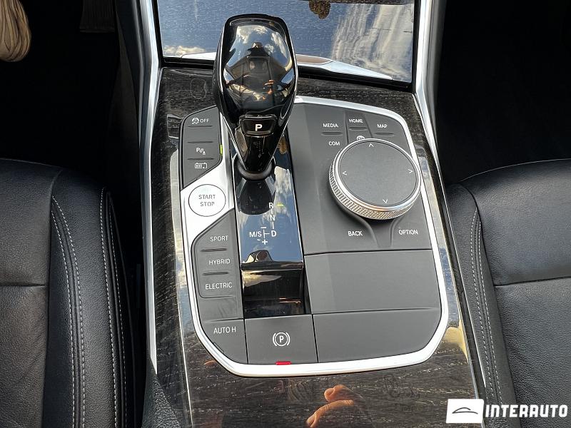 BMW 330E 14 bmw 330e 2020