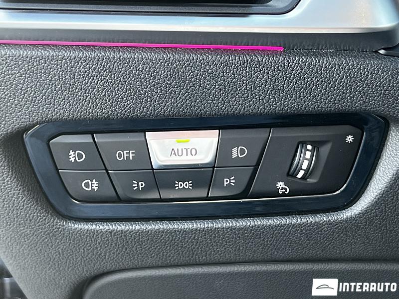 BMW 330E 15 bmw 330e 2020