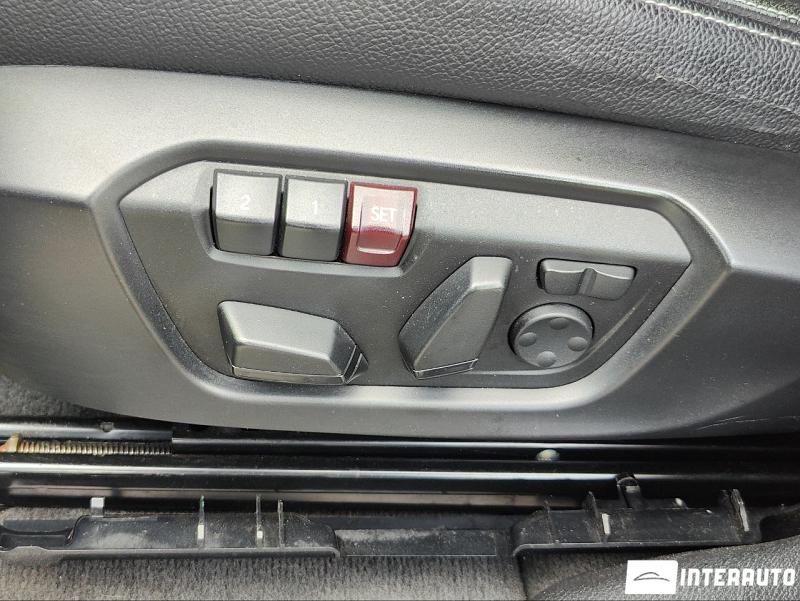 BMW X4 2.8i 16 bmw x4 2.8i 2015