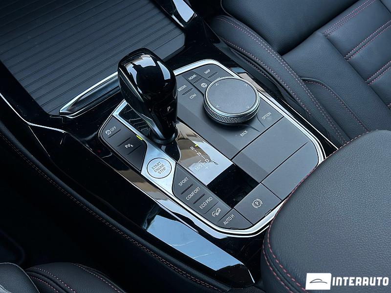 BMW X4 3.0D 13 bmw x4 3.0d 2024