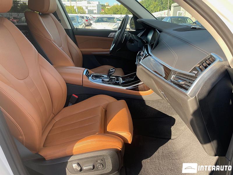 BMW X7 4.0i 18 bmw x7 4.0i 2020