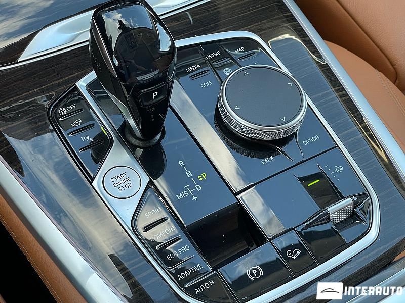 BMW X7 4.0i 17 bmw x7 4.0i 2020