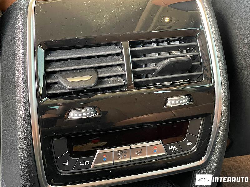 BMW X7 4.0i 20 bmw x7 4.0i 2020