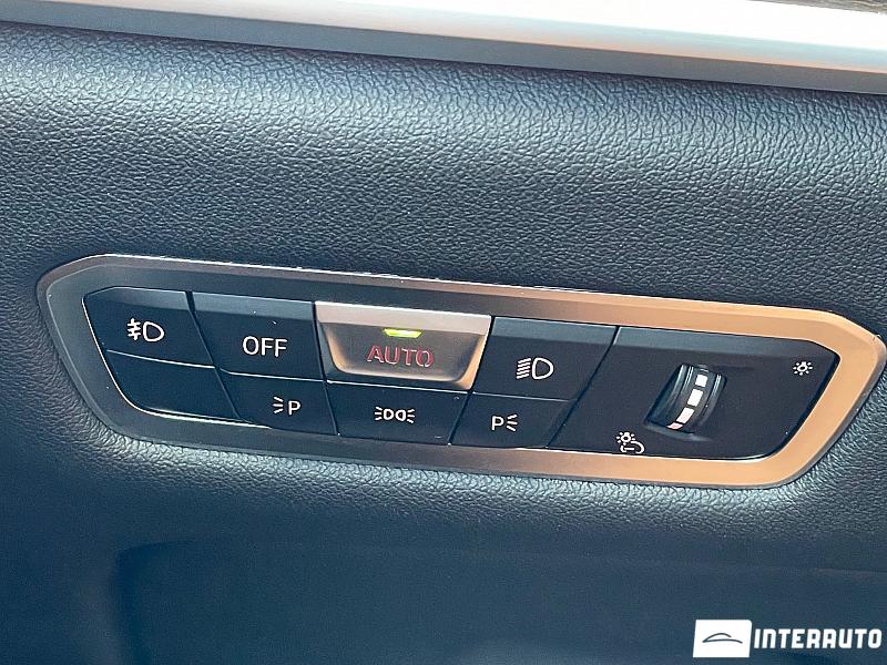 BMW X7 4.0i 12 bmw x7 4.0i 2020