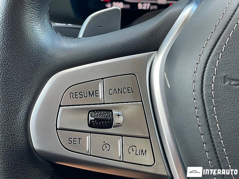 BMW X7 4.0i 10 bmw x7 4.0i 2020