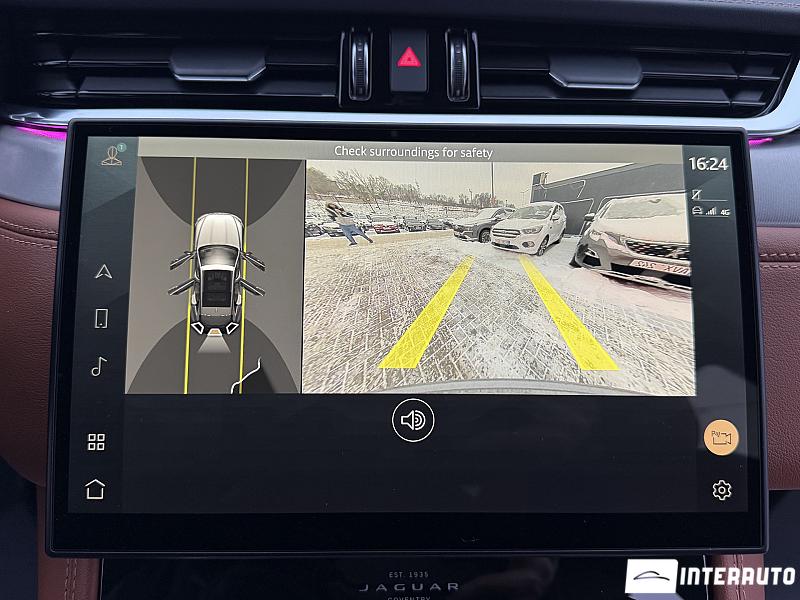 Jaguar F-Pace 10 jaguar f-pace 2022