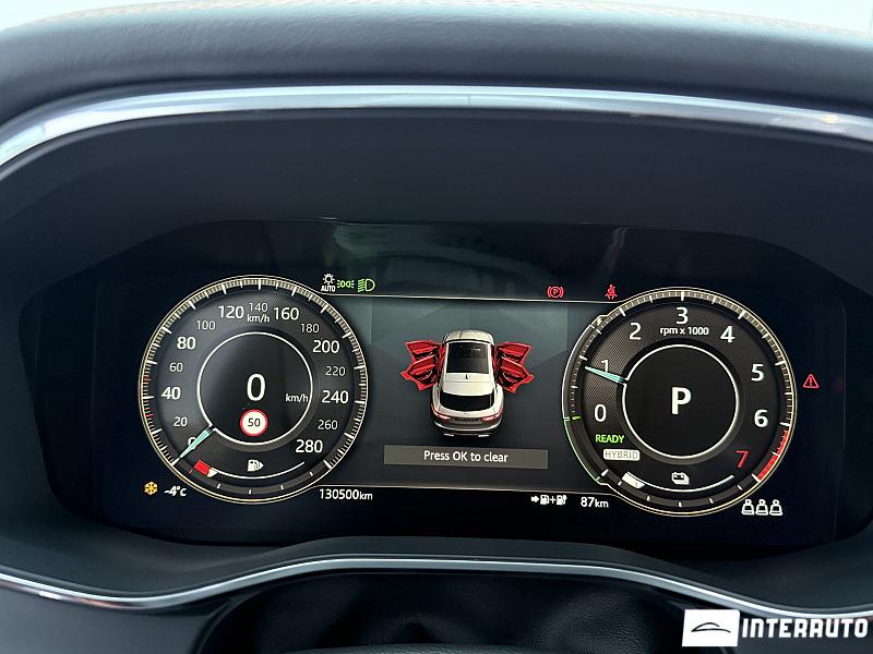 Jaguar F-Pace 8 jaguar f-pace 2022