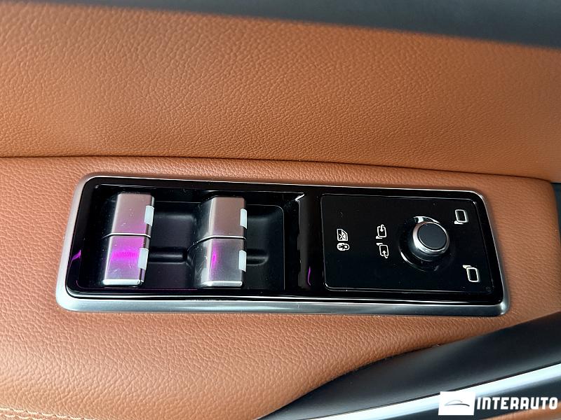 Jaguar F-Pace 17 jaguar f-pace 2022