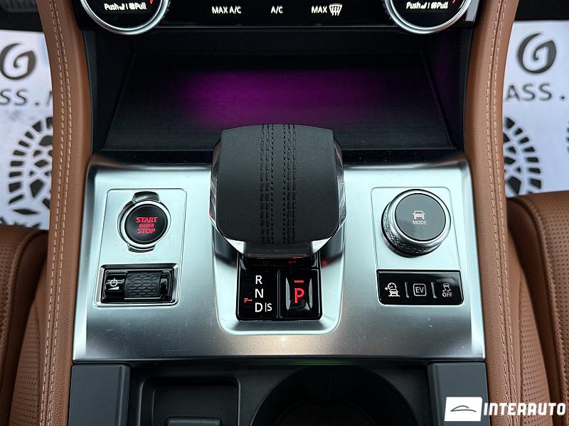 Jaguar F-Pace 12 jaguar f-pace 2022