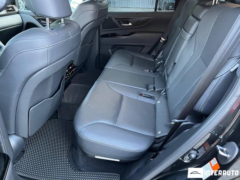 Lexus LX 500d 23 lexus lx 500d 2022