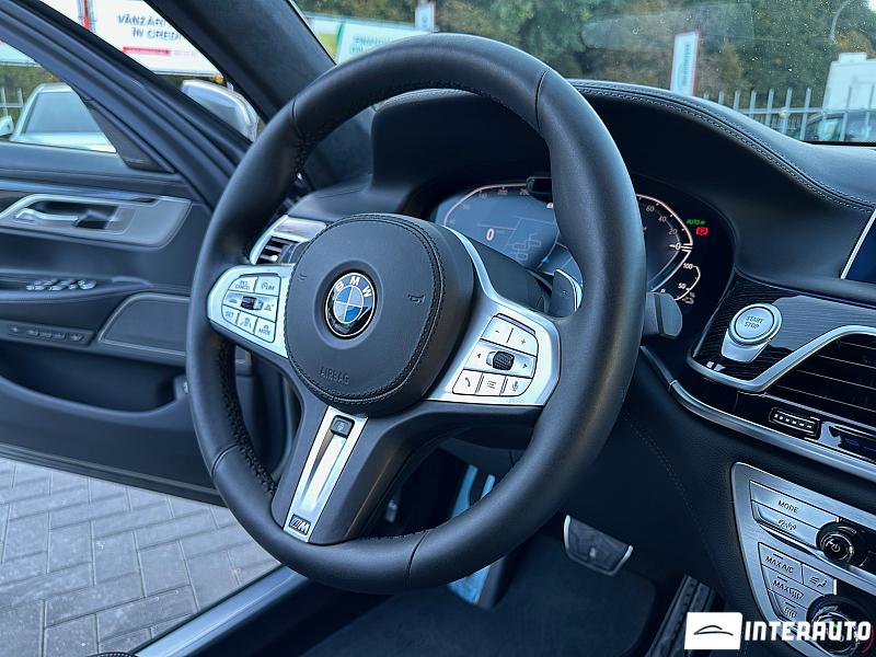 BMW 745e 8 bmw 745e 2020