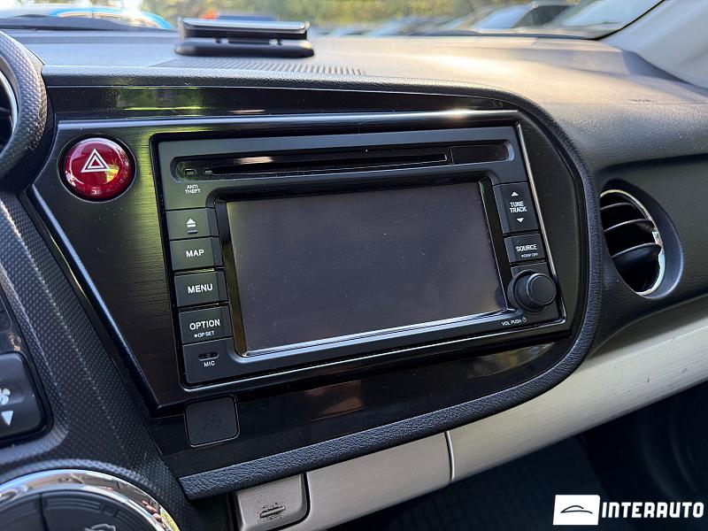 Honda Insight 12 honda insight 2012