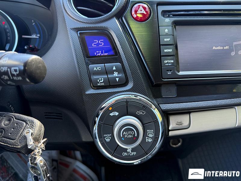 Honda Insight 11 honda insight 2012