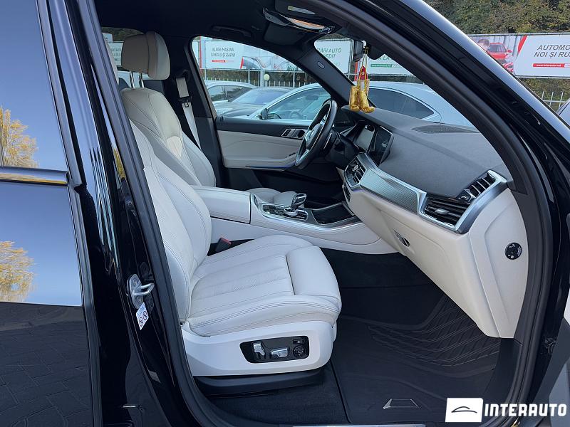 BMW X5 3.0D 6 bmw x5 3.0d 2019