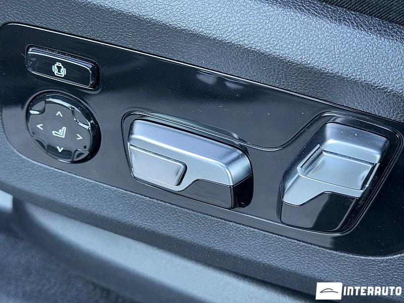 BMW X5 4.0i 25 bmw x5 4.0i 2019