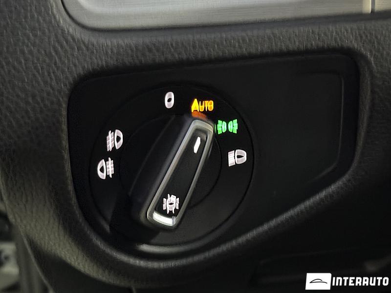 Volkswagen Golf 19 volkswagen golf 2013