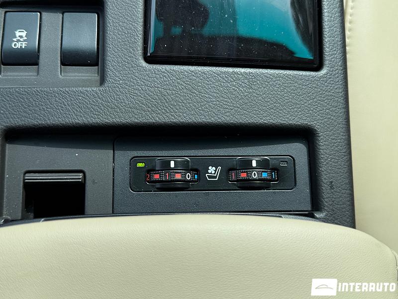 Lexus RX 450h 14 lexus rx 450h 2011