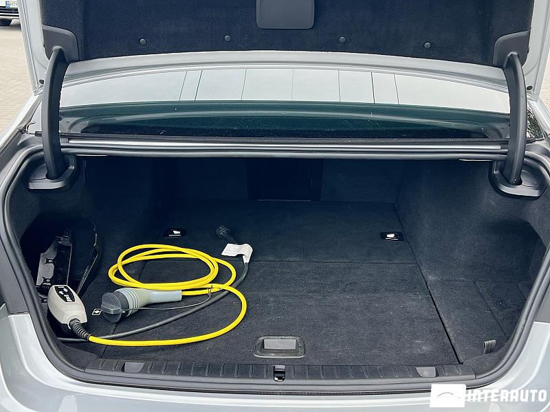 BMW 745e 22 bmw 745e 2019