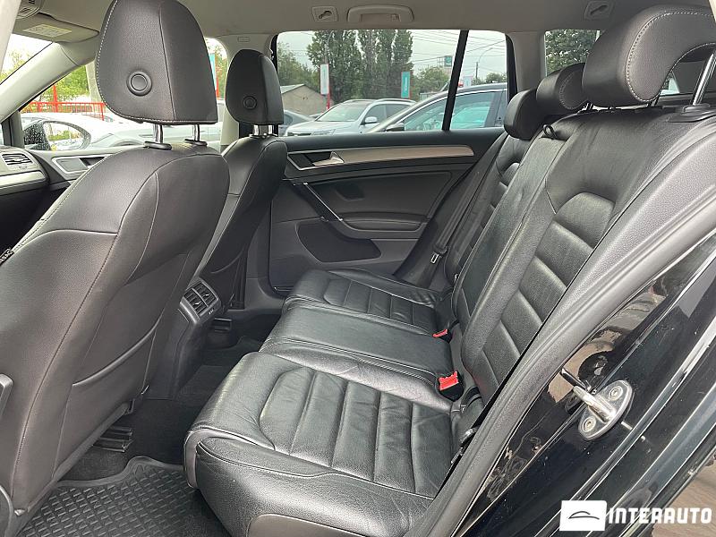 Volkswagen Golf 17 volkswagen golf 2014