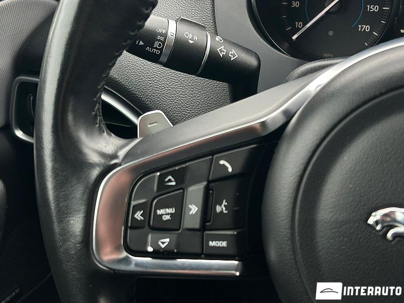 Jaguar F-Pace 10 jaguar f-pace 2017