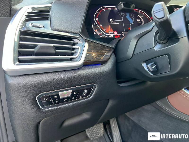 BMW X5 4.0i 19 bmw x5 4.0i 2019