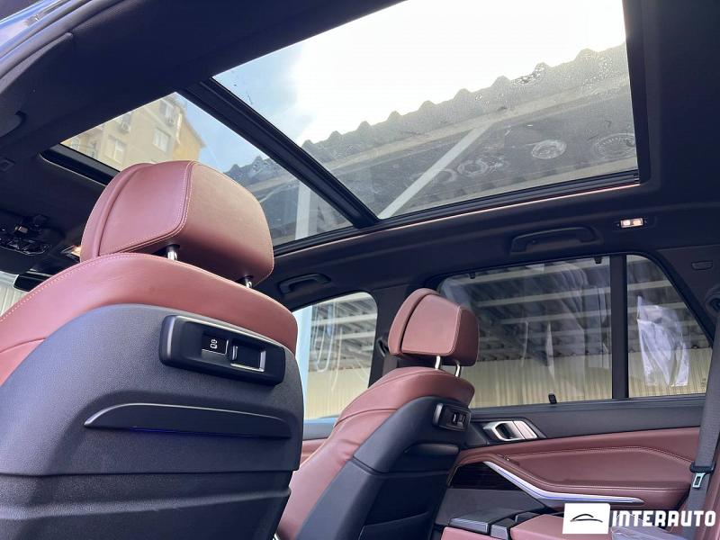 BMW X5 4.0i 22 bmw x5 4.0i 2019