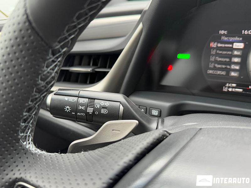 Lexus ES 300h 24 lexus es 300h 2019