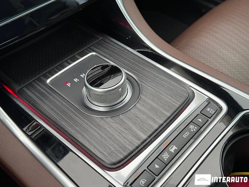 Jaguar XE 13 jaguar xe 2016