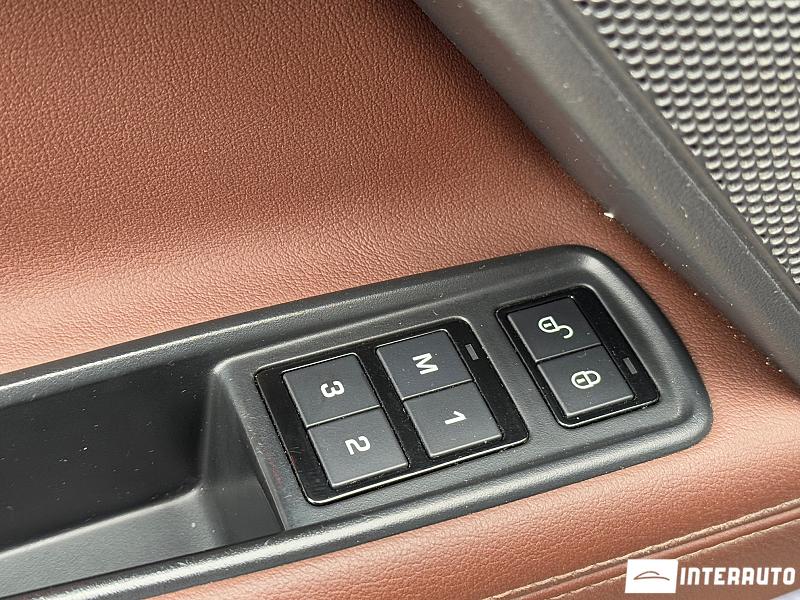 Jaguar XE 18 jaguar xe 2016