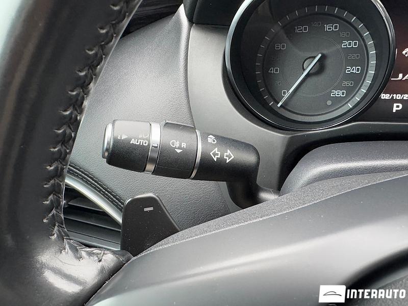 Jaguar XE 15 jaguar xe 2016